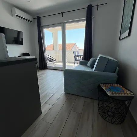 B&B Bloom Apartments Vir Exterior foto